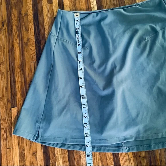 Old Navy Women's Extra High-Rise Go-Dry Powersoft Skort in Teal Blue Size Small - Picture 8 of 10